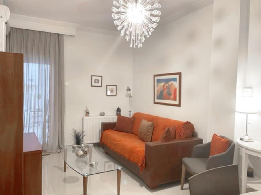 Crimson Suite: 1-Bedroom Apartment In Thessaloníki Ngoại thất bức ảnh